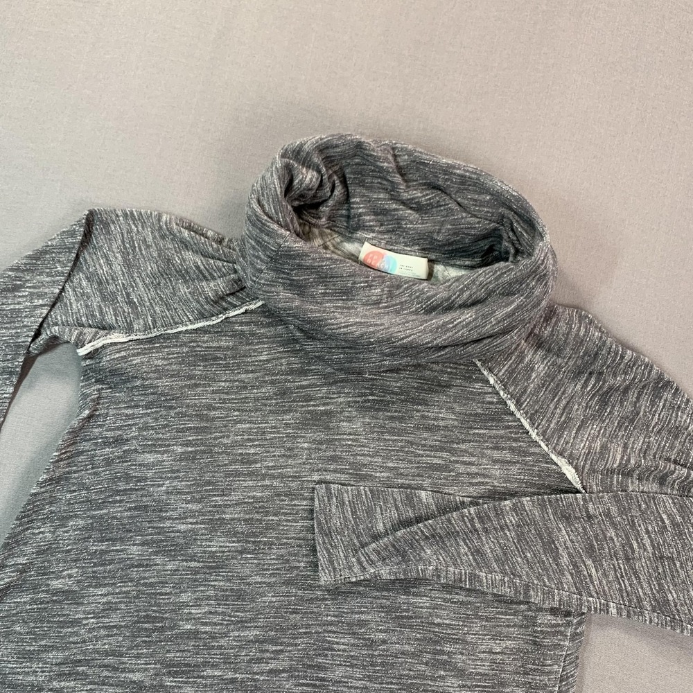 FP Beach Shirt Womens Small Gray Colorblock Cowl Neck Long Sleeve Jersey Top‎